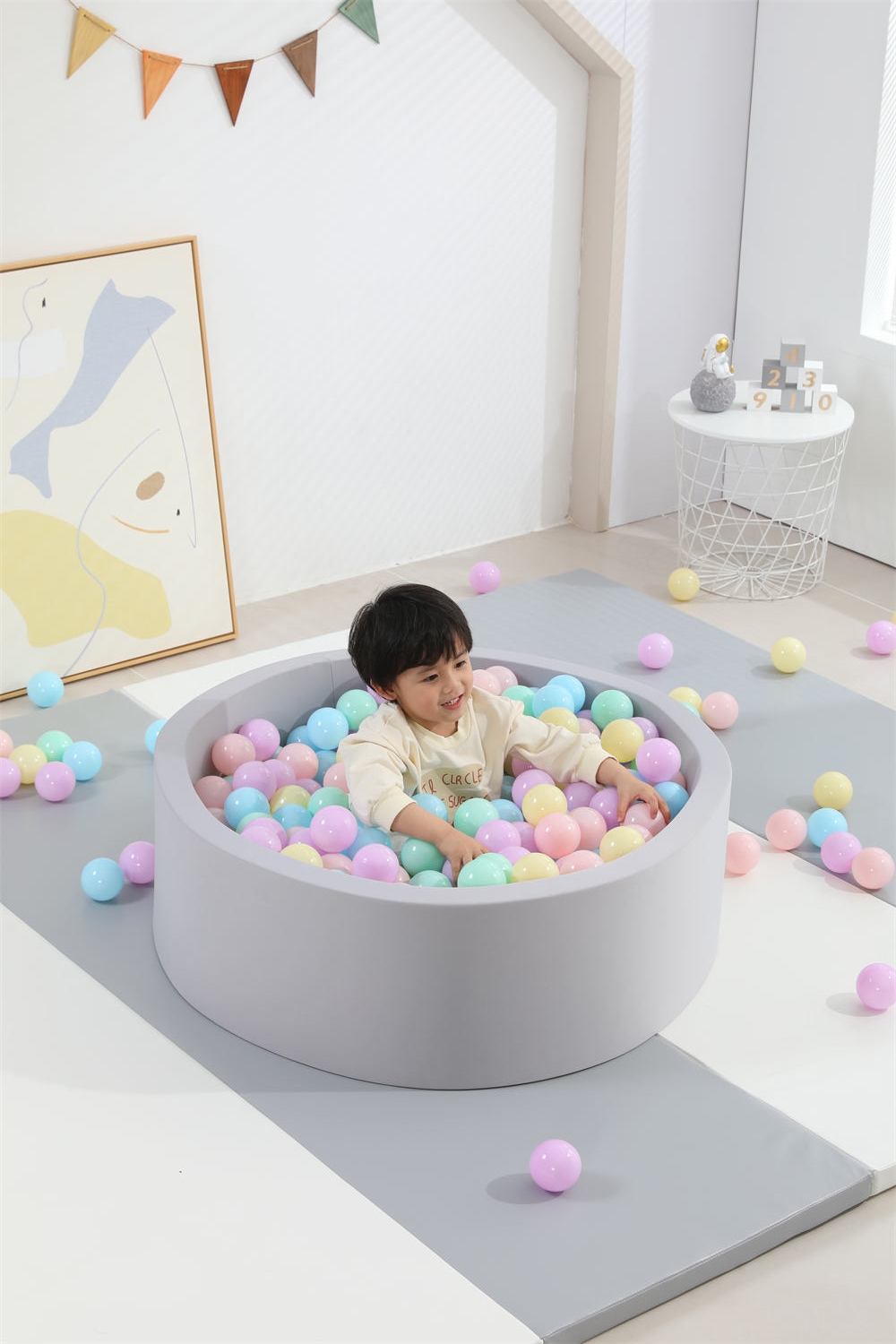 海洋球樂園，讓孩子盡情暢游在歡樂的海洋！